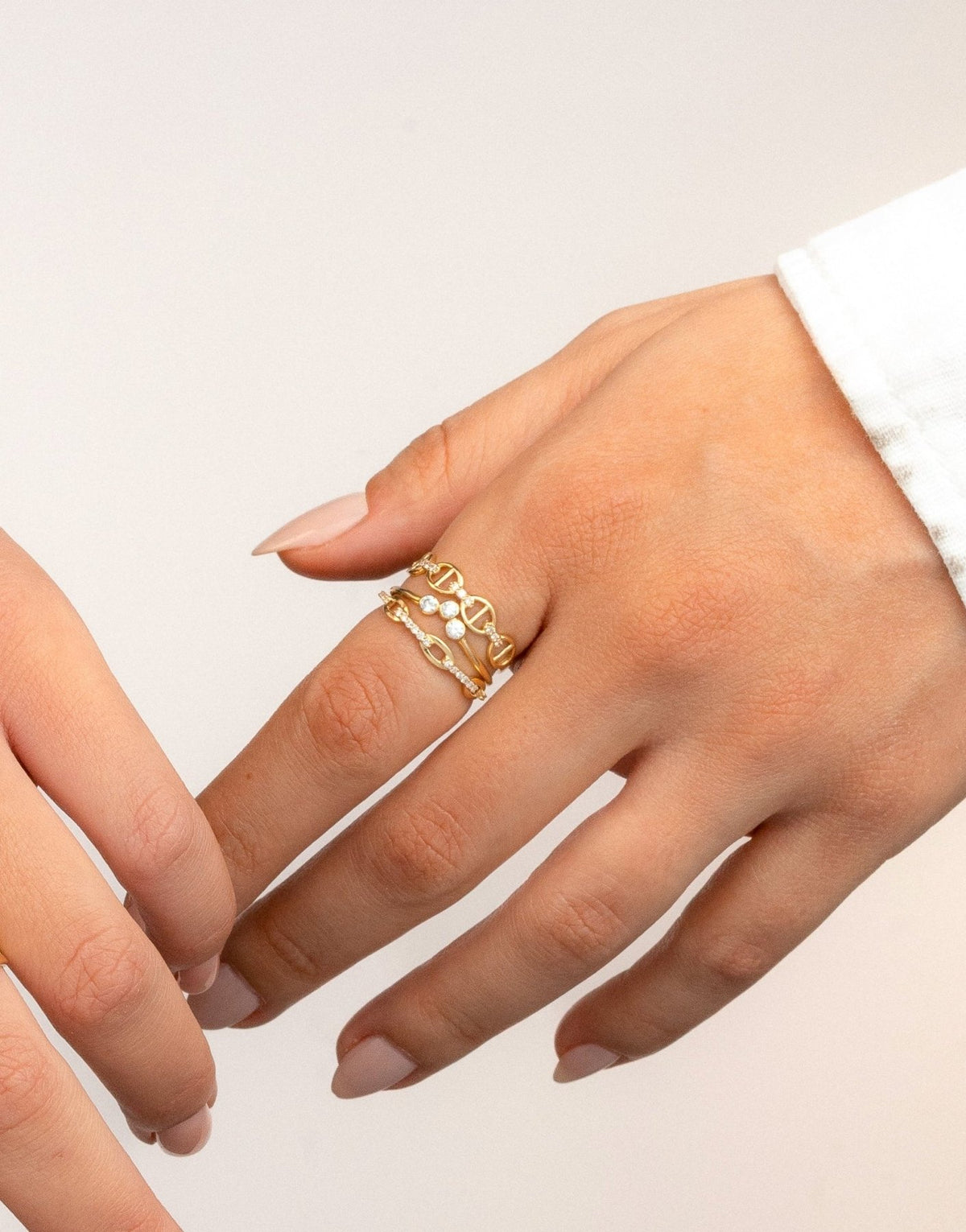 Diamond Mariner Ring - Aurel Gold
