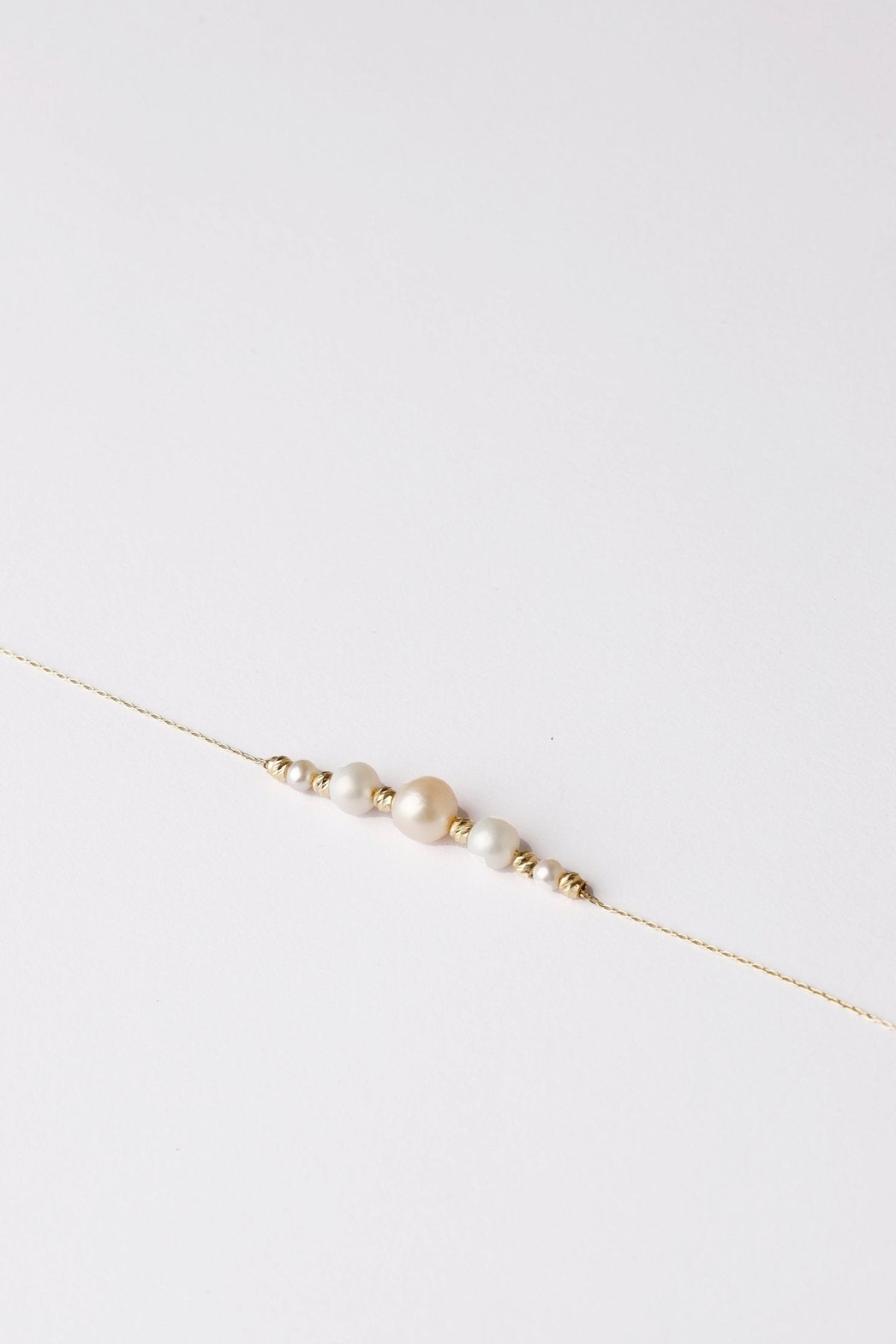 Multi Pearl Station Bracelet - Aurel Gold