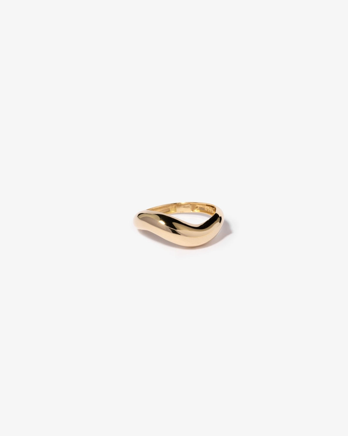 Wave Dôme Ring - Aurel Gold