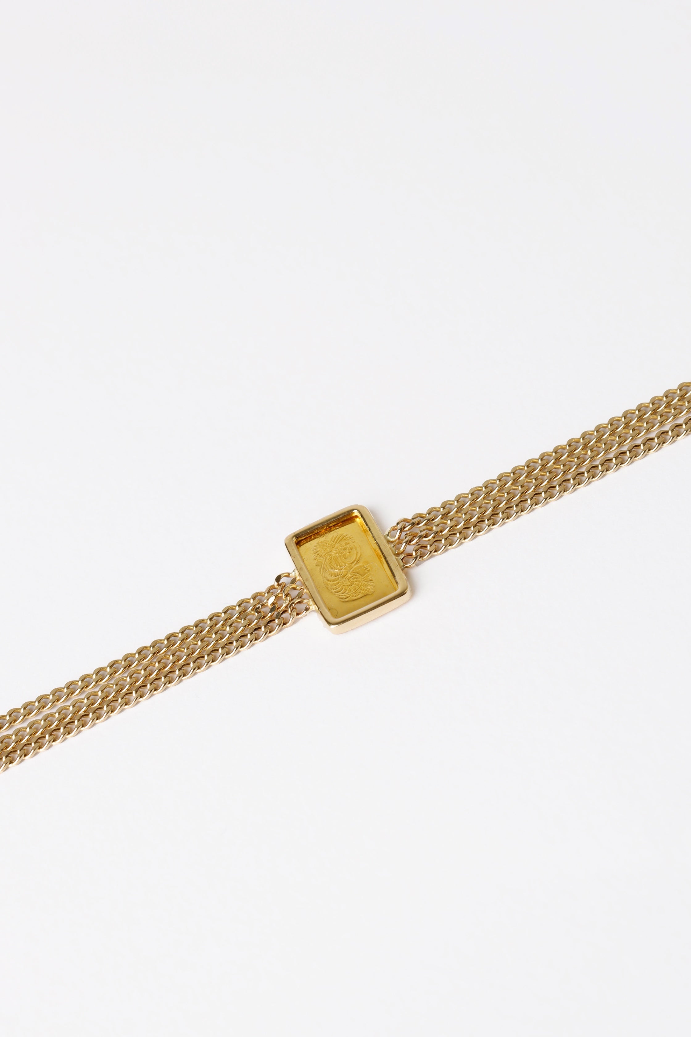 Triple Curb Chain Gold Bar Bracelet