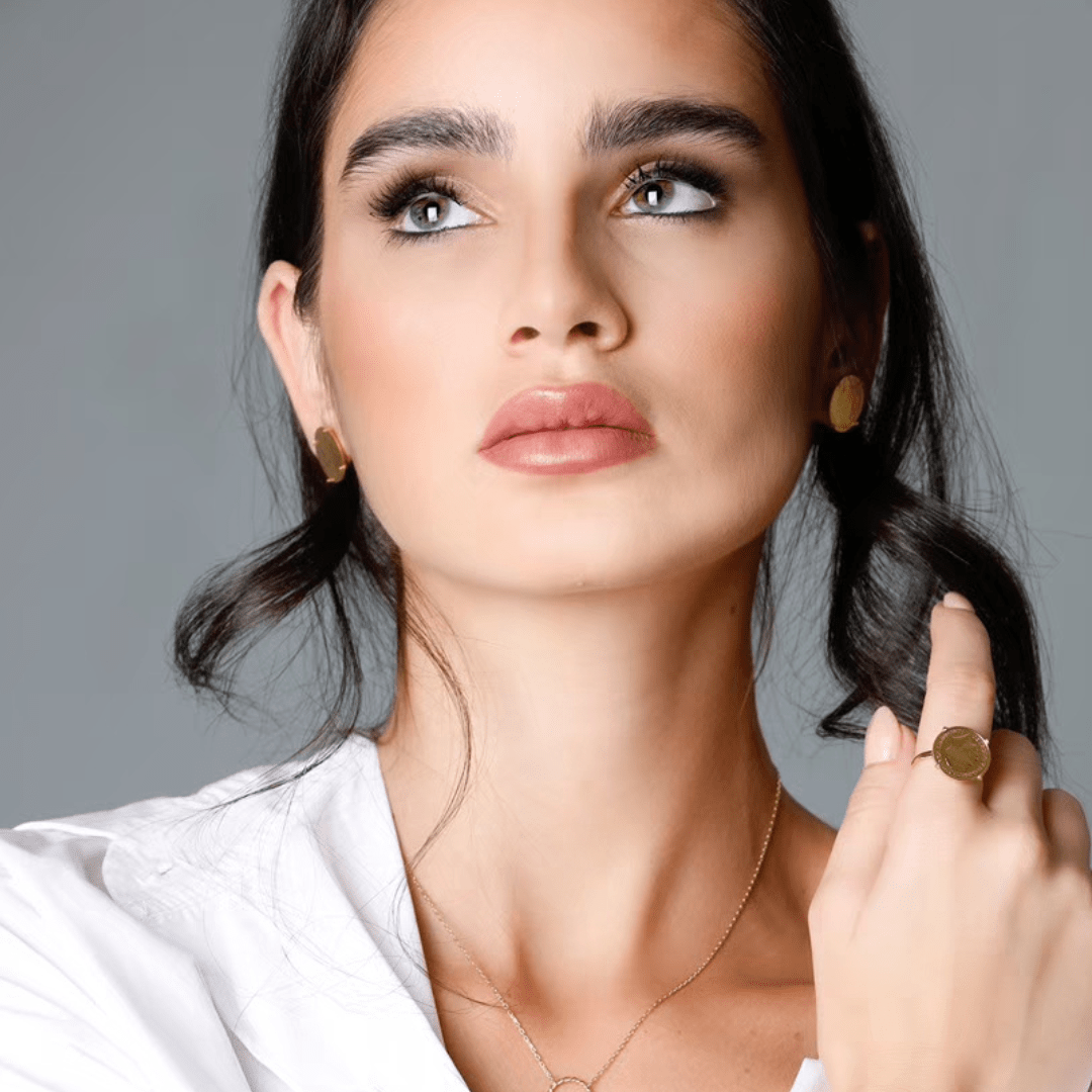 4 Prongs Lira Ring - Aurel Gold