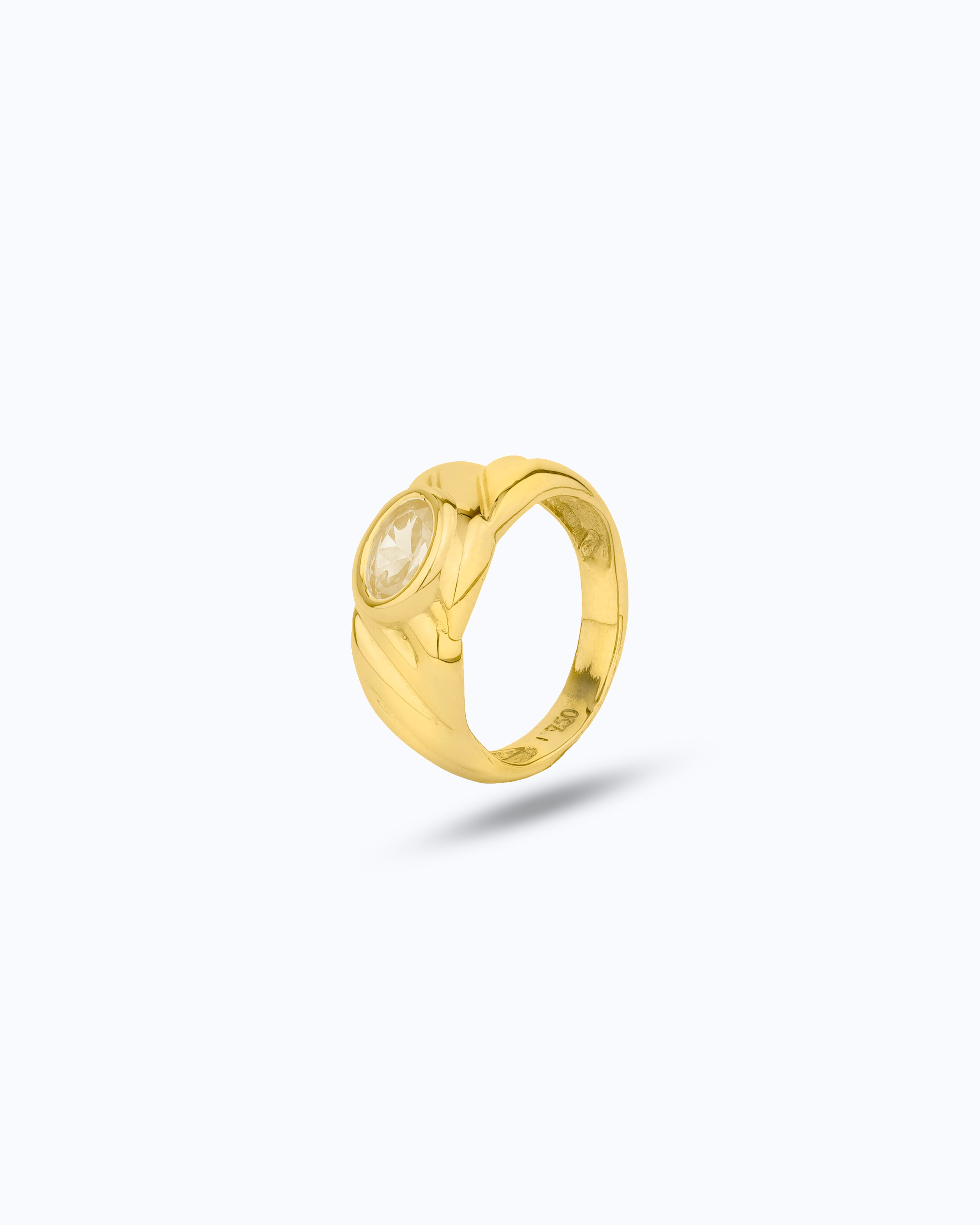 Eternal Oval Ring - Champagne