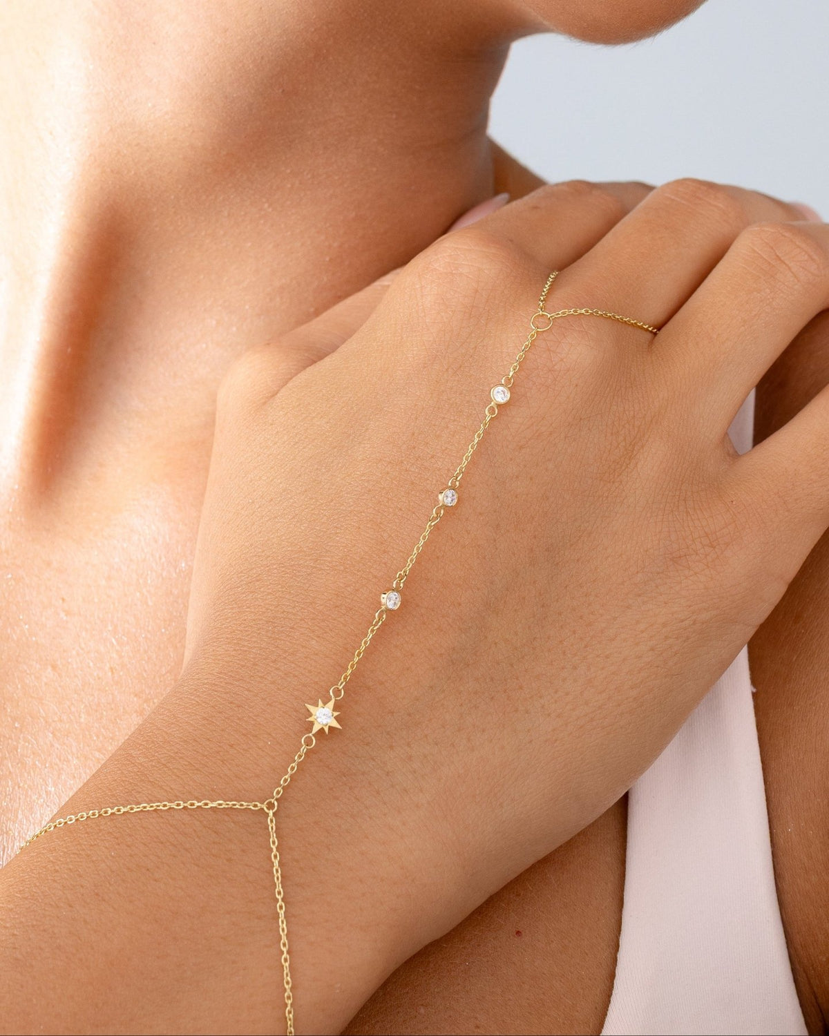 Starlight Hand Chain - Aurel Gold