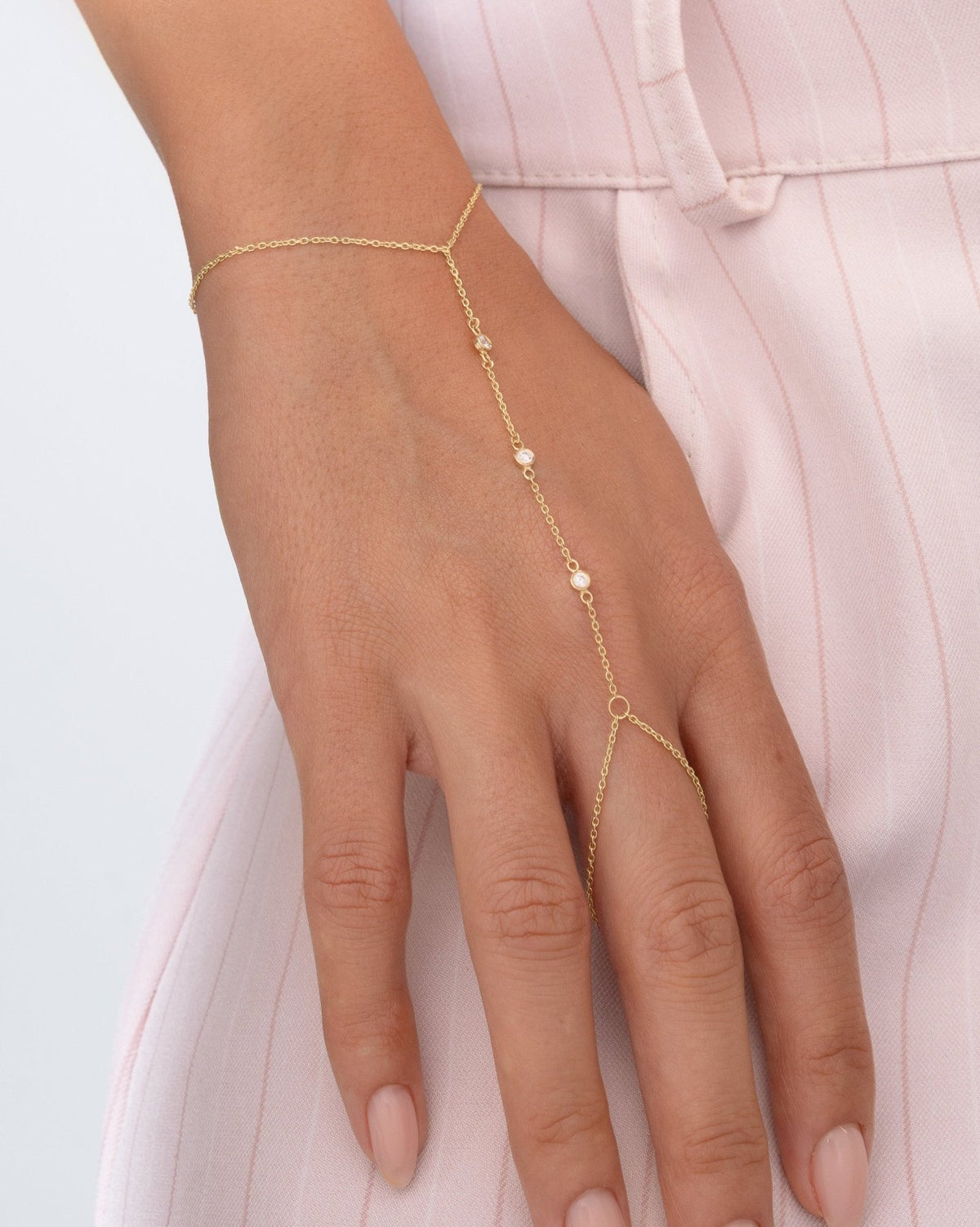 Trio Hand Chain - Aurel Gold