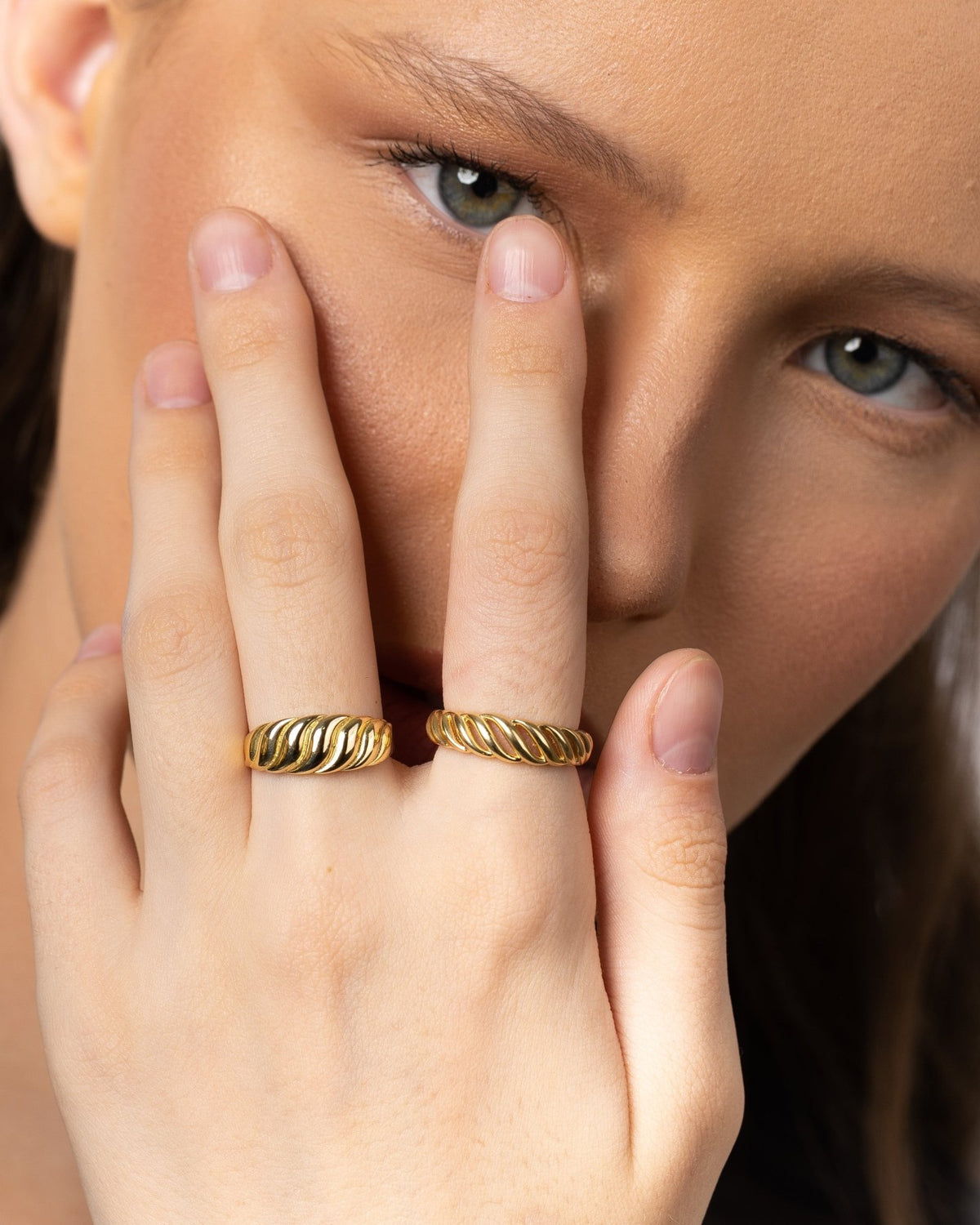 Clio Ring - Aurel Gold