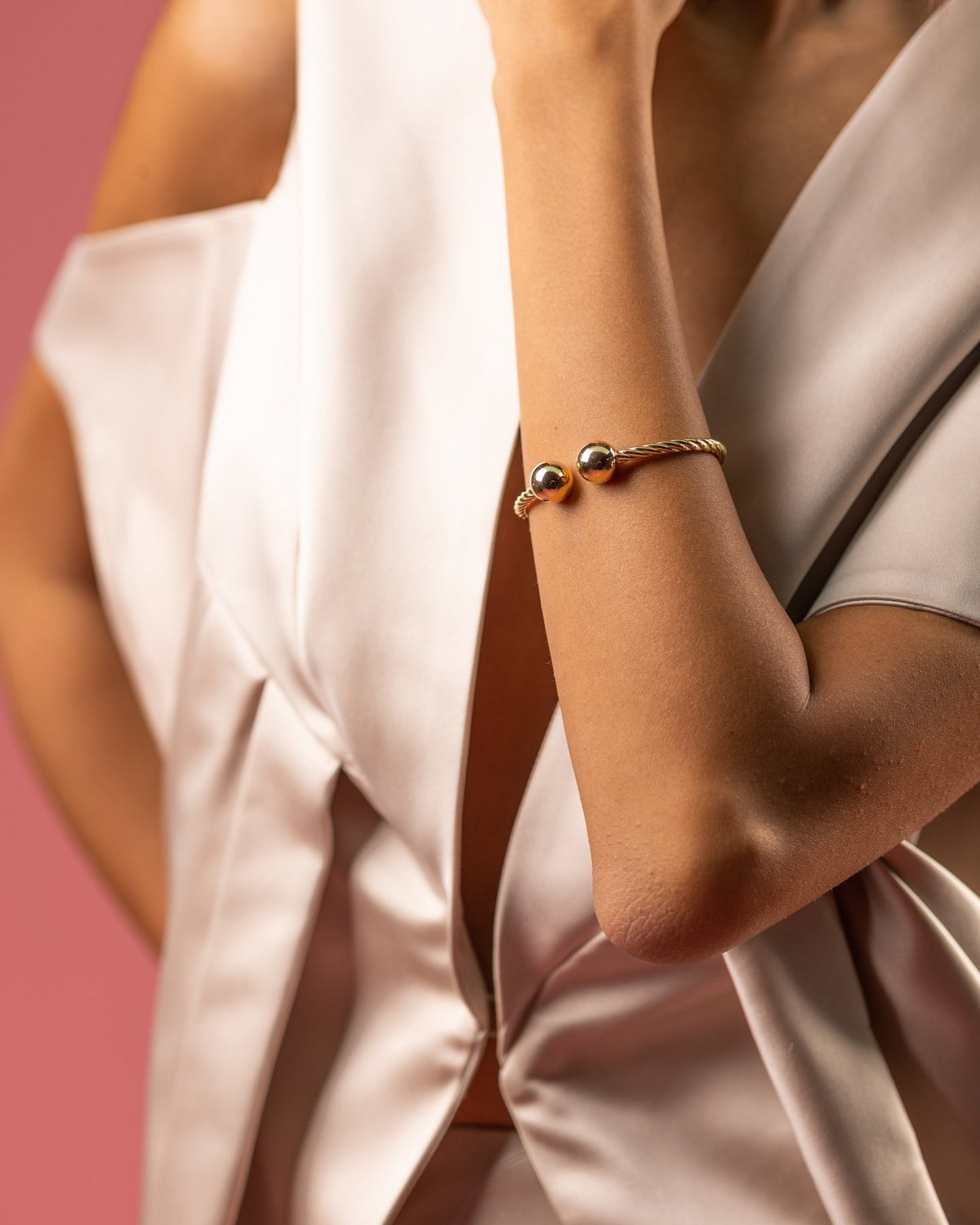 Limitless Bangle - Aurel Gold