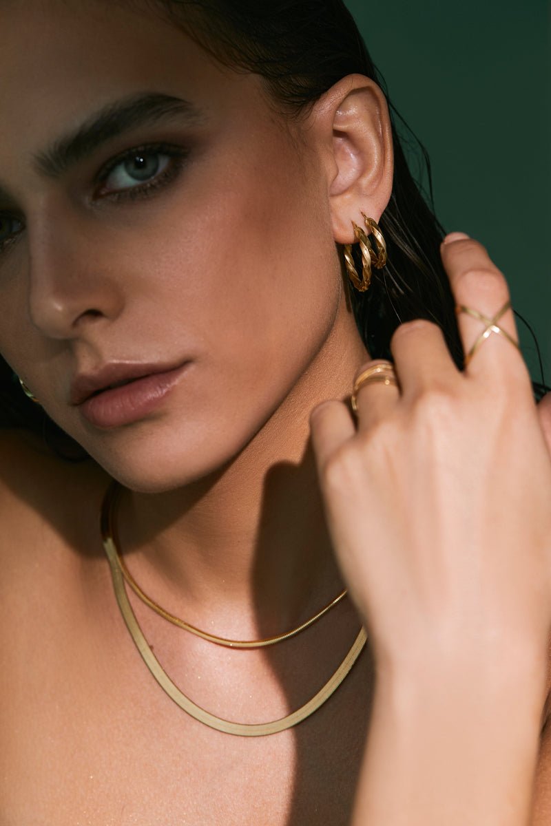 Twisted Earrings - Medium - Aurel Gold